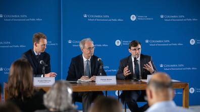 Deputy head of Banque de France’s financial stability department Morgan Després and De Nederlandsche Bank NV executive director of supervision Frank Elderson discussed the role central banks play in addressing climate change in a September 24 visit to SIP
