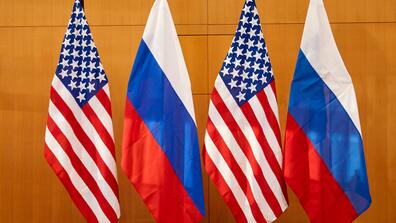 Flags of Russia and the U.S.