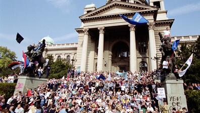 protesters in Belgrade in 2000
