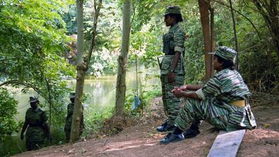 women in military uniform 