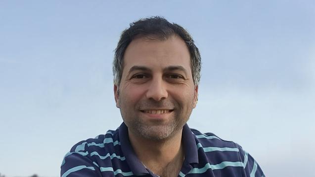 Ezzeldin Khalaf headshot