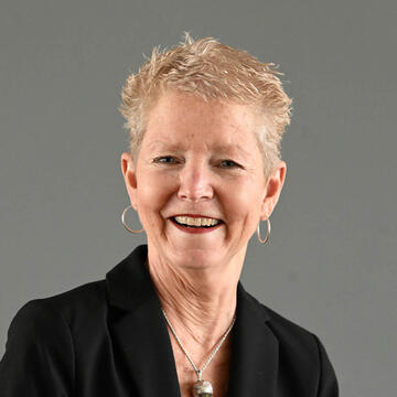 Meg Heenehan Headshot