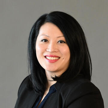 Susan Lee Headshot