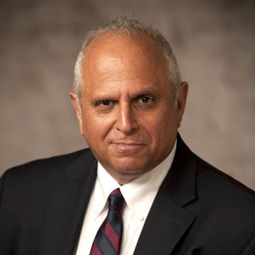 Robert Zachary Tumin headshot