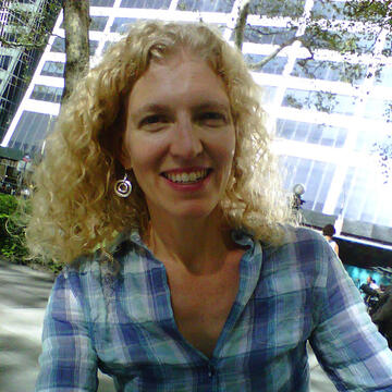 SIPA Faculty-Kristy Kelly