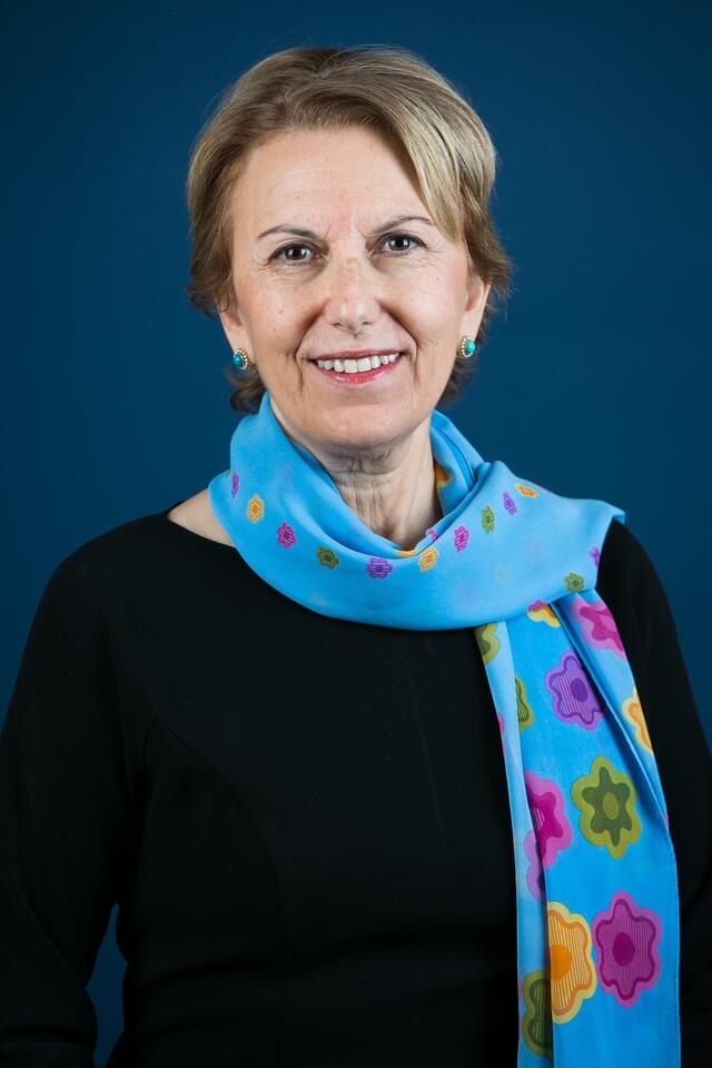 Yasmine Ergas